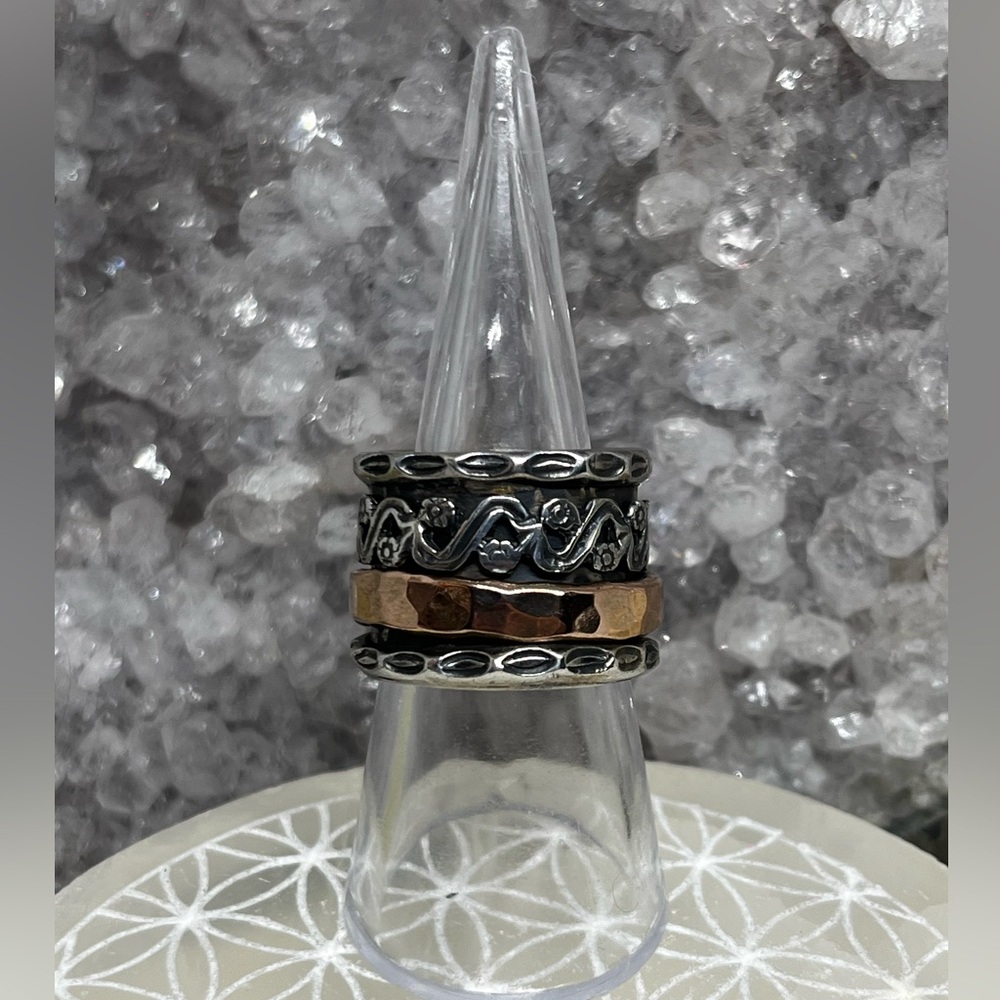 Vintage Artisan Brutalist Spinner Cigar Band Ring